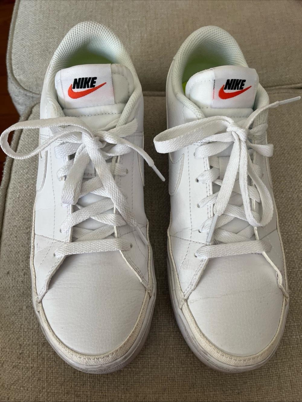 Nike court, Legacy White synthetic leather Sneakers Orange Swoosh 9 1/2